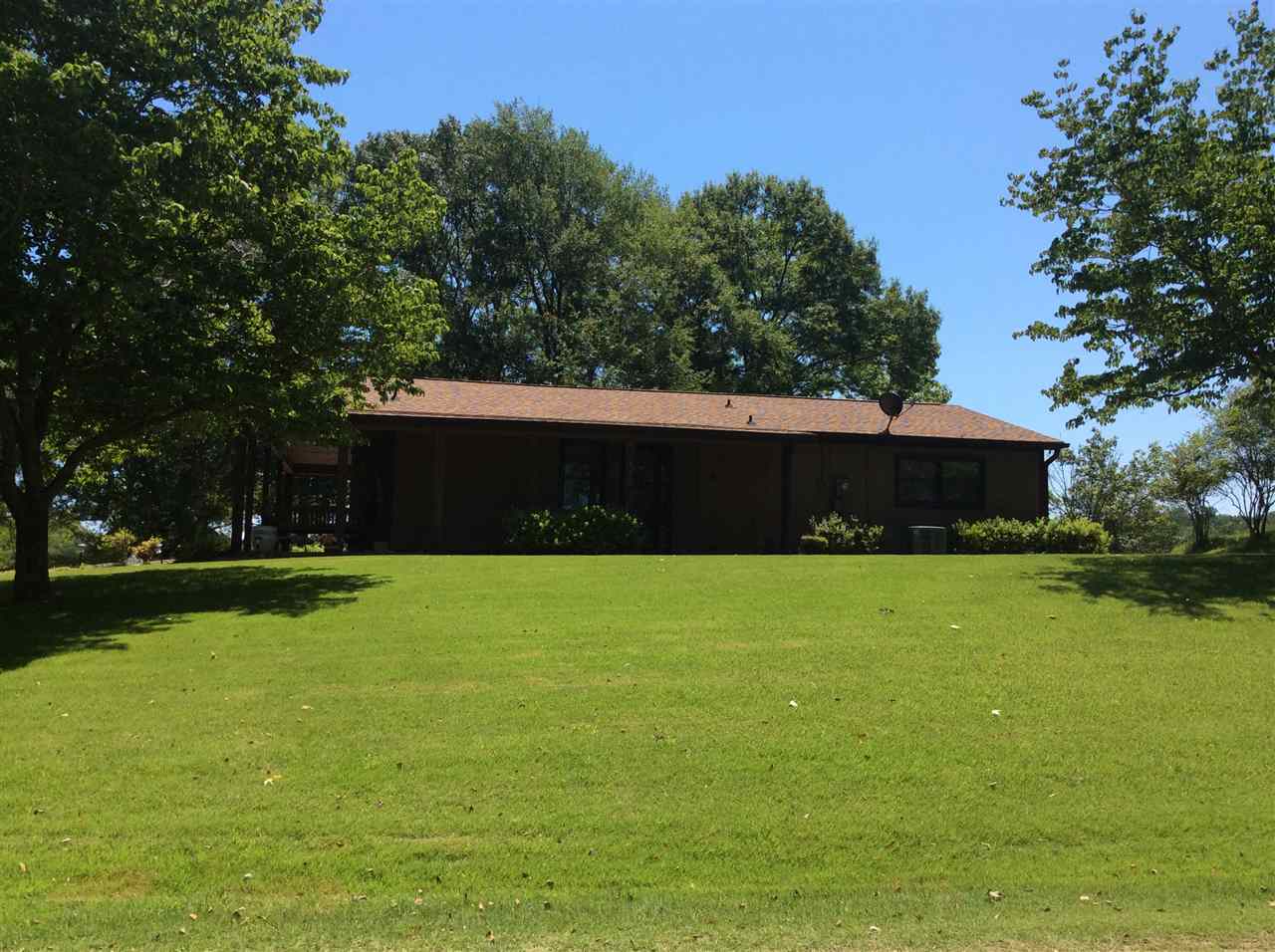139 Walker Road Campobello, SC 29322 - Photo 4 of 16