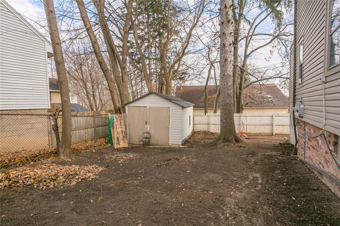 3774 Lake Avenue Rochester, NY 14612 - Photo 29 of 32