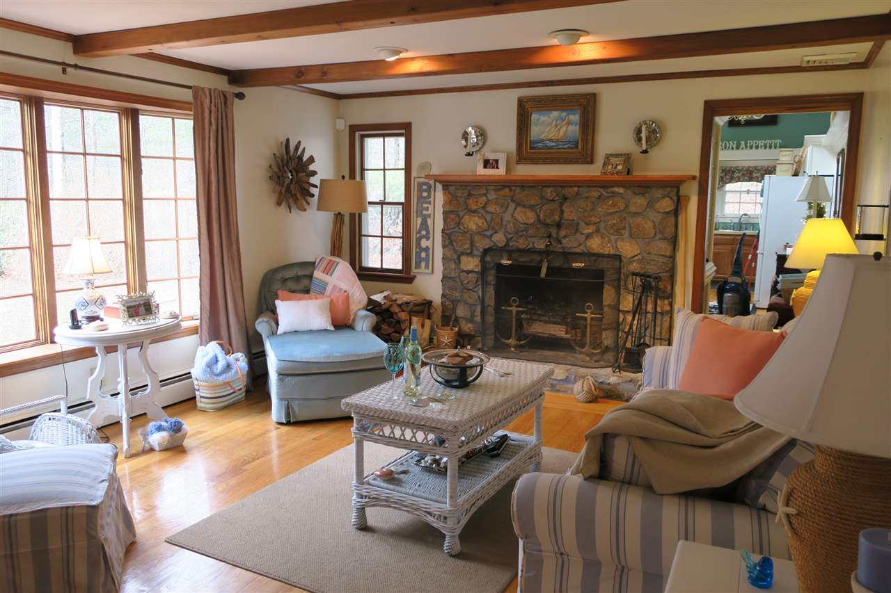 39 Cottage Road Kensington, NH 03833 - Photo 11 of 40