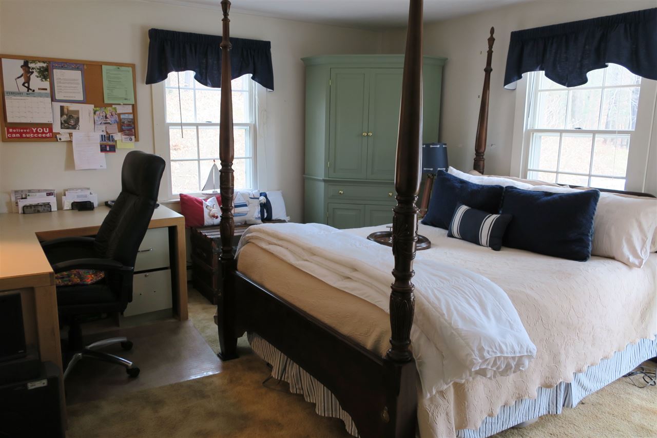 39 Cottage Road Kensington, NH 03833 - Photo 28 of 40