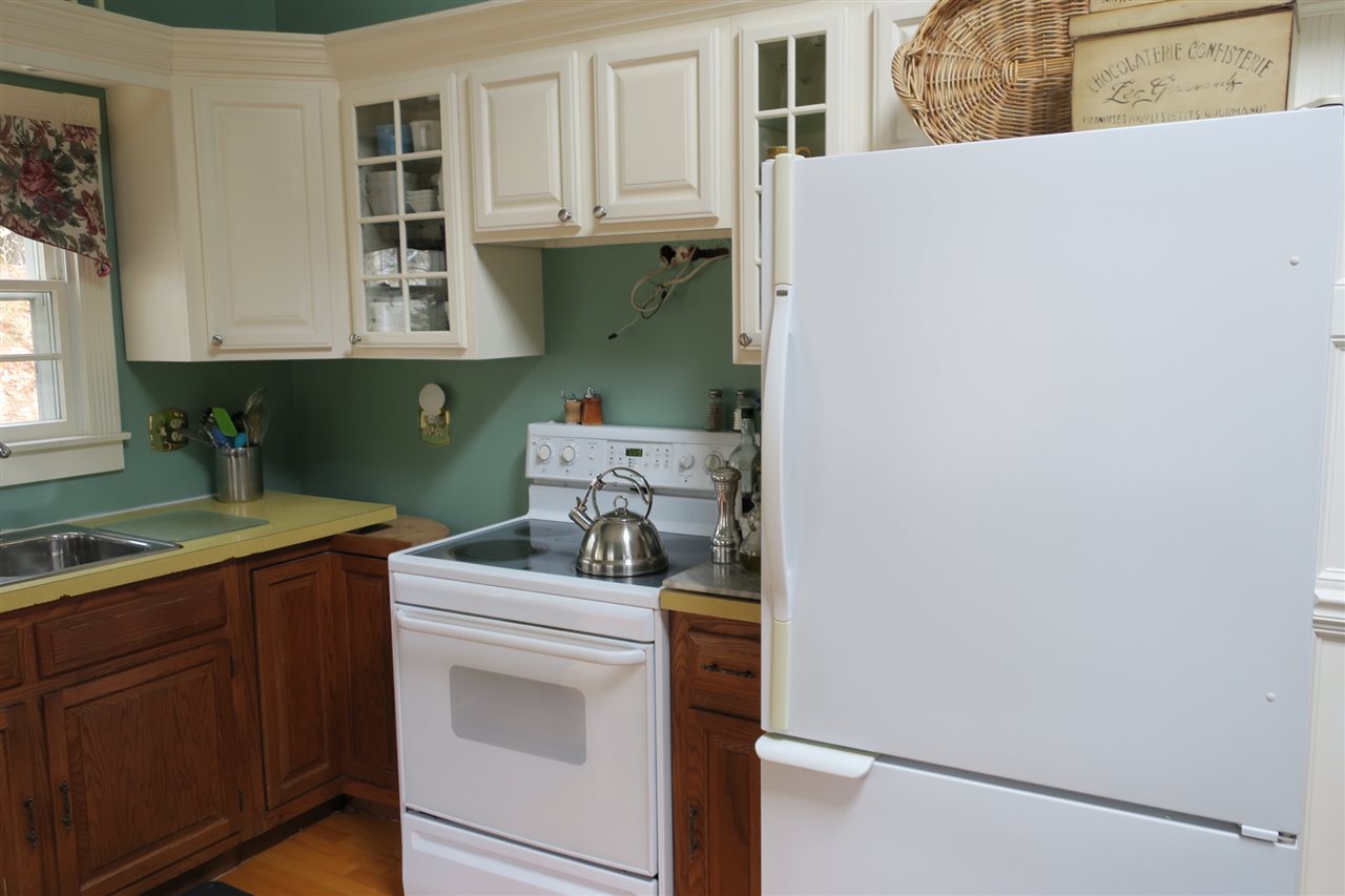 39 Cottage Road Kensington, NH 03833 - Photo 32 of 40