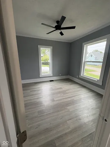 $130,000 | 207 West Maple Street, Cayuga, IN 47928