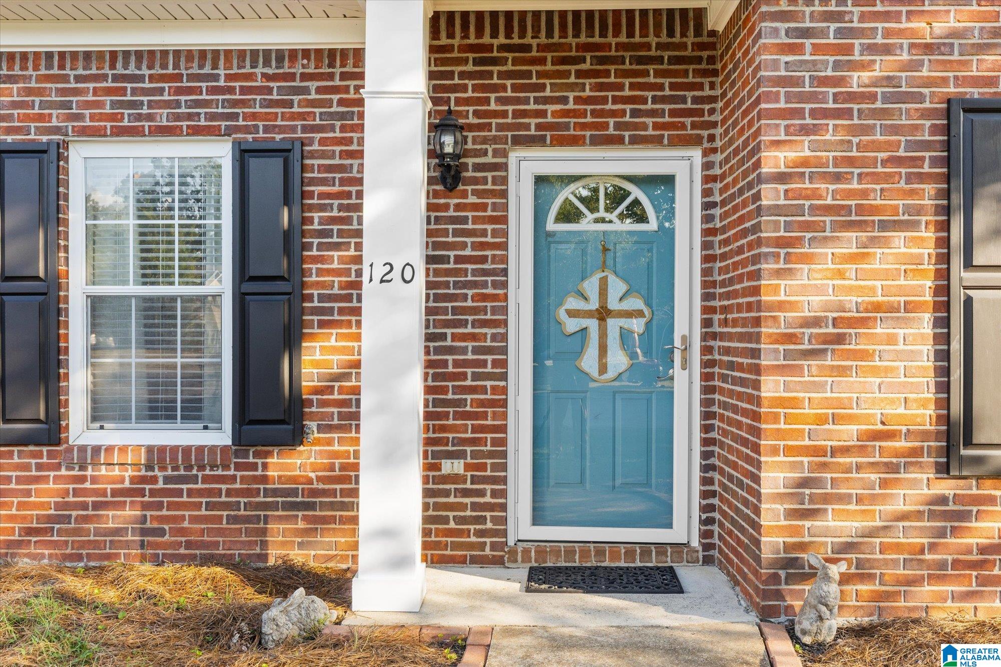 120 Meadowview Circle Pelham, AL 35124 - Photo 4 of 34 Gallery Image 4