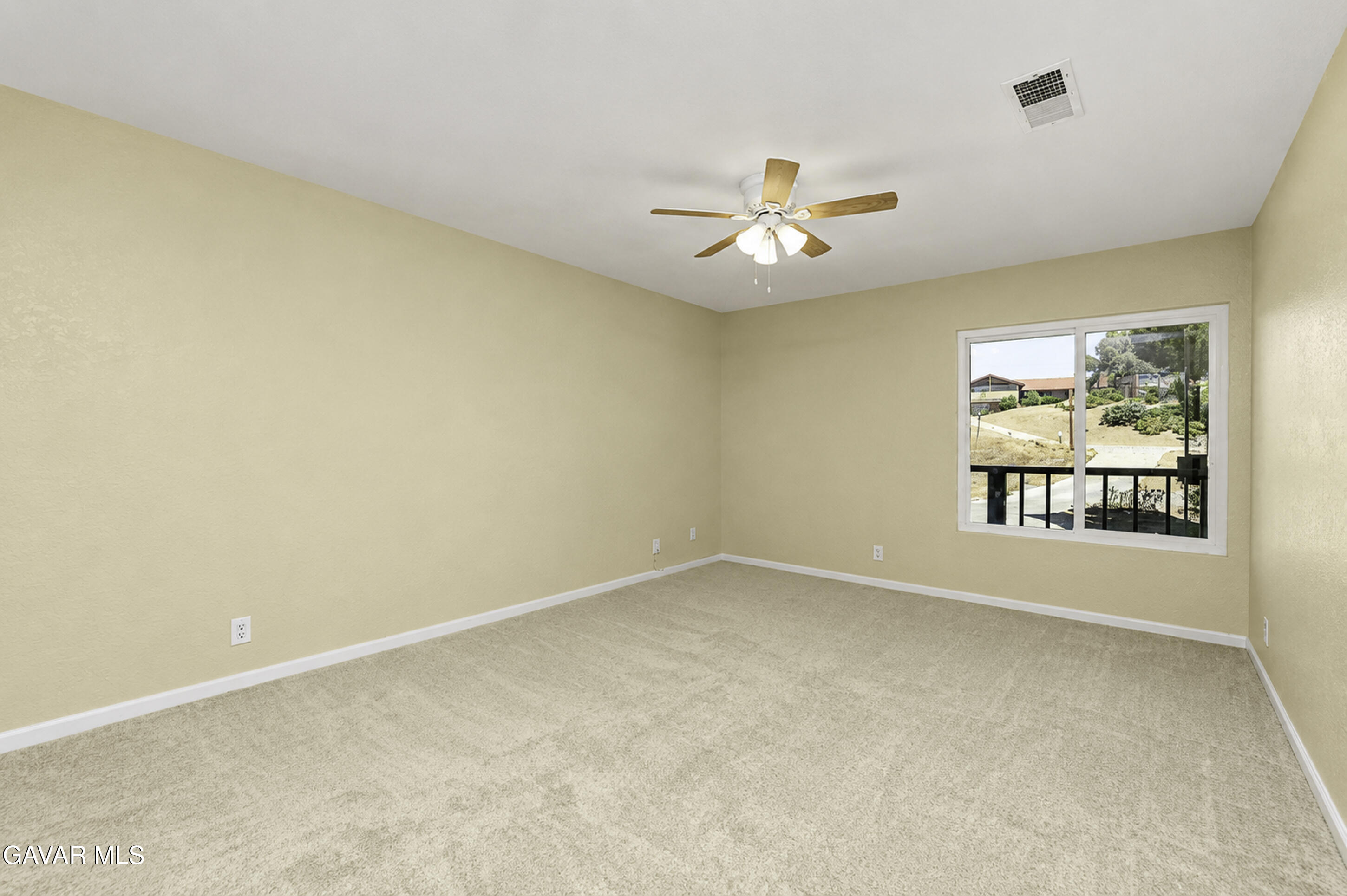 4718 Quartz Hill Road Lancaster, CA 93536 - Photo 17 of 46 14 (5)