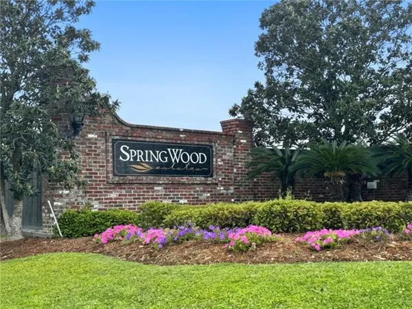 $669,900 | 121 Sunflower Road, Belle Chasse, LA 70037