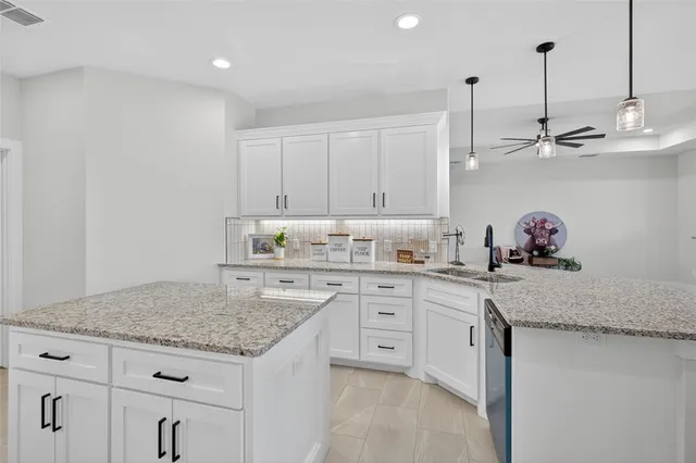 $489,900 | 6081 Us Highway, Alice, TX 78332