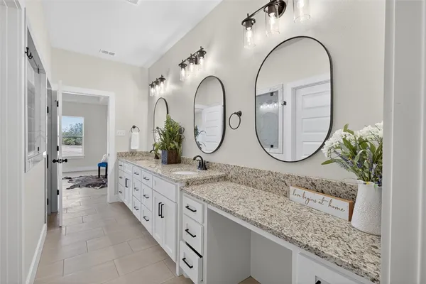 $489,900 | 6081 Us Highway, Alice, TX 78332