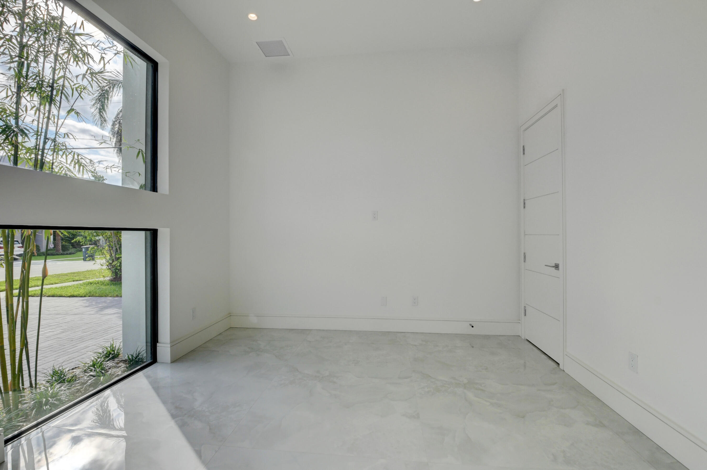 991 Northeast 3rd Avenue Boca Raton, FL 33432 - Photo 19 of 21 51_dsc_9025_6_7_8_9