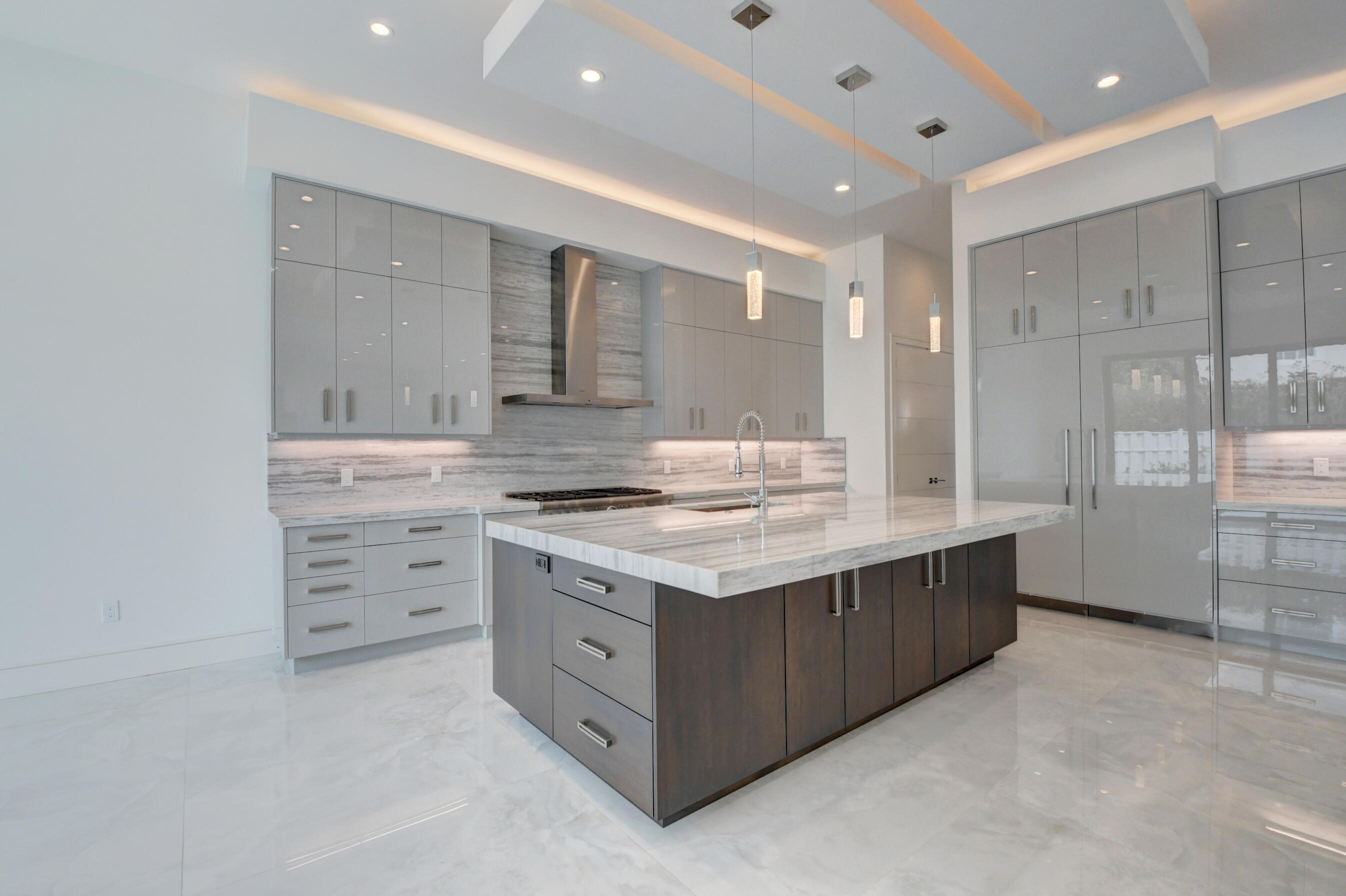 991 Northeast 3rd Avenue Boca Raton, FL 33432 - Photo 5 of 21 35_dsc_8925_6_7_8_9