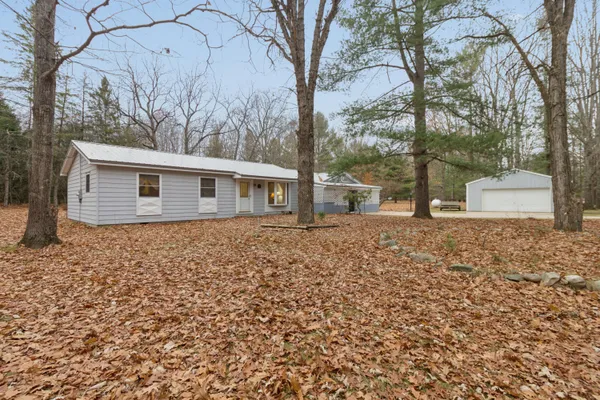 $279,900 | 2430 Indian Trail, Evart, MI 49631