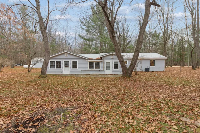 $279,900 | 2430 Indian Trail, Evart, MI 49631