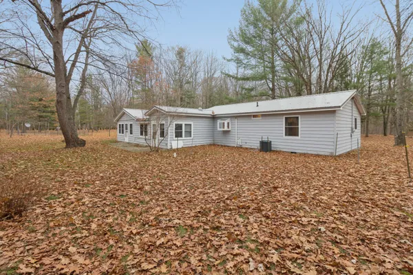 $279,900 | 2430 Indian Trail, Evart, MI 49631