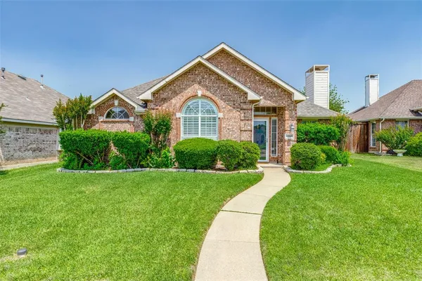 $2,500 | 10060 Danbury Drive, Frisco, TX 75035