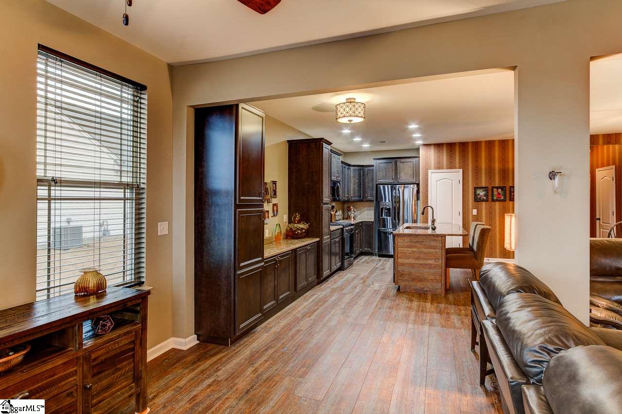309 Skye Road Easley, SC 29642 - Photo 8 of 27 Gallery Image 8