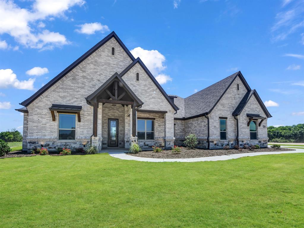 124 Desperado Way Weatherford, TX 76088 - Photo 1 of 39