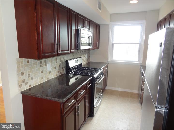 7460 Brockton Road Philadelphia, PA 19151 - Photo 4 of 15 Gallery Image 4