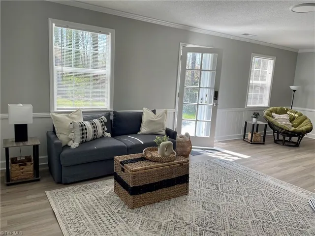 $1,800 | 4854 Tiffany Avenue, Winston-Salem, NC 27104