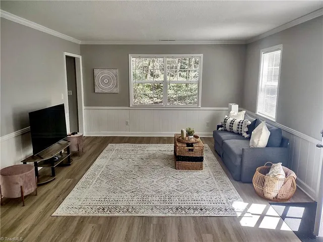 $1,800 | 4854 Tiffany Avenue, Winston-Salem, NC 27104