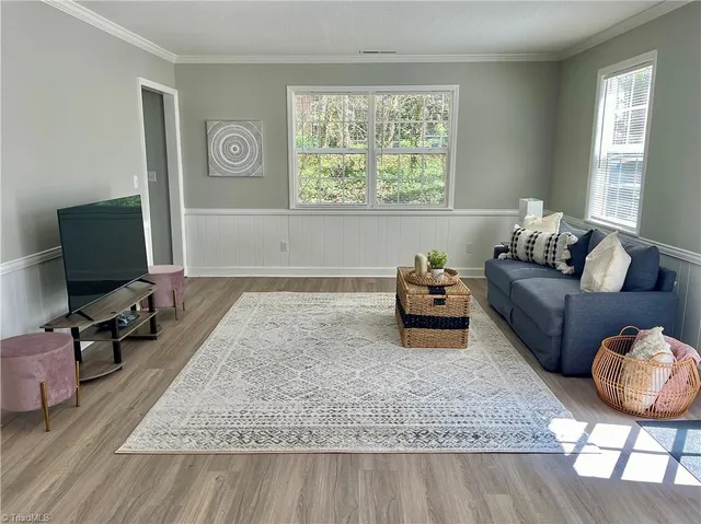 $1,800 | 4854 Tiffany Avenue, Winston-Salem, NC 27104