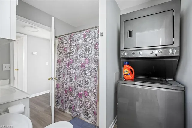 $1,800 | 4854 Tiffany Avenue, Winston-Salem, NC 27104