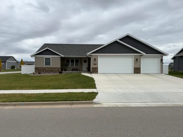 $484,900 | Bl 6-lot 5 Iris Street, Holmen, WI 54636