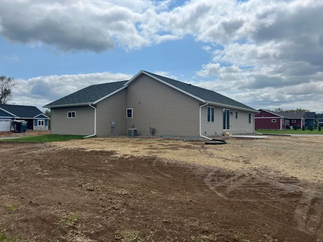 $484,900 | Bl 6-lot 5 Iris Street, Holmen, WI 54636