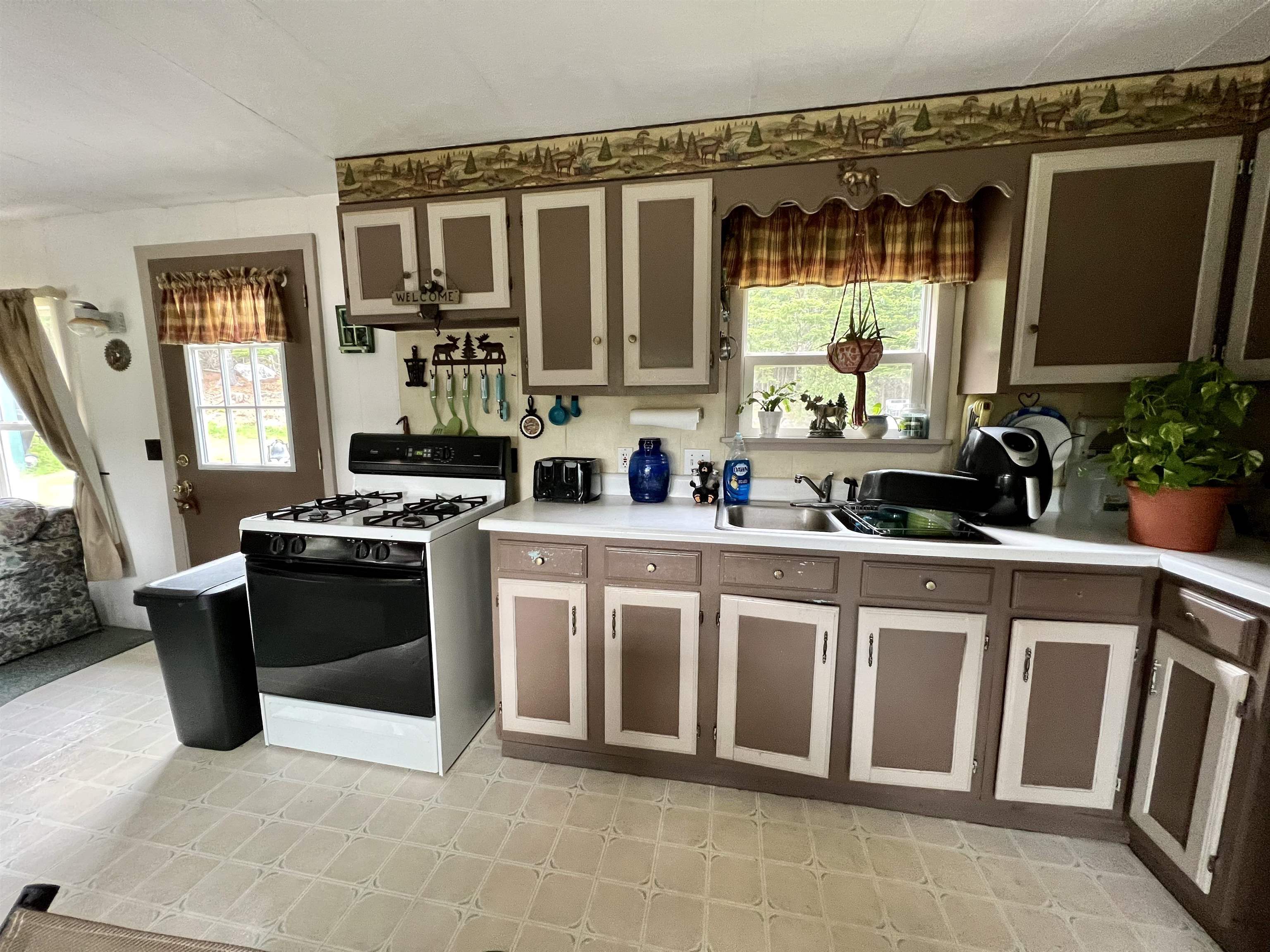 131 Hall Road Errol, NH 03579 - Photo 8 of 39