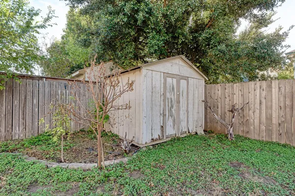 $2,400 | 3405 Bratton Heights Drive, Austin, TX 78728