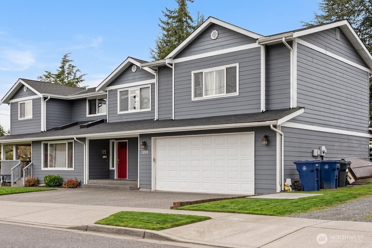 1203 East Section Street Mount Vernon, WA 98274 - Photo 2 of 31