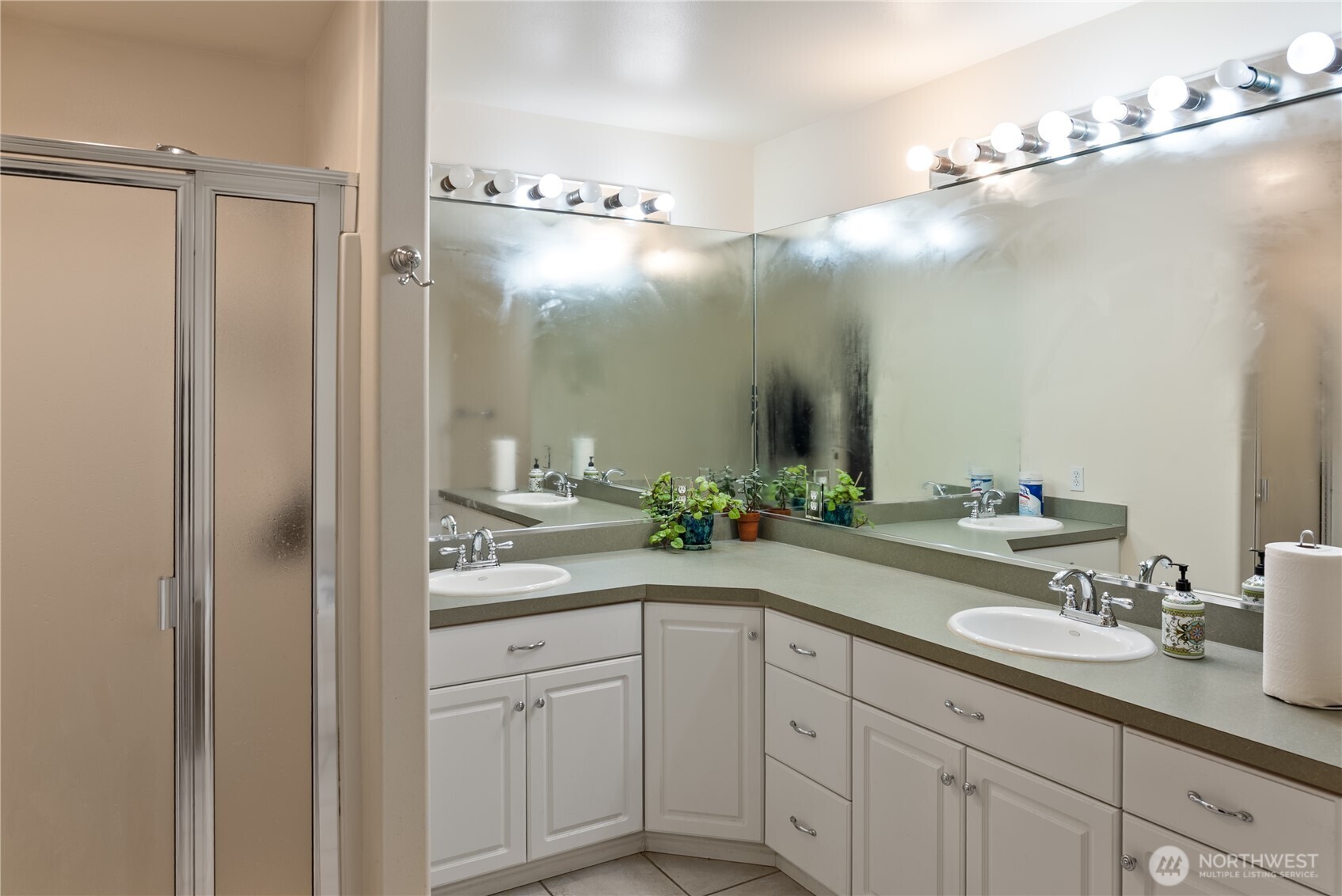 1203 East Section Street Mount Vernon, WA 98274 - Photo 25 of 31