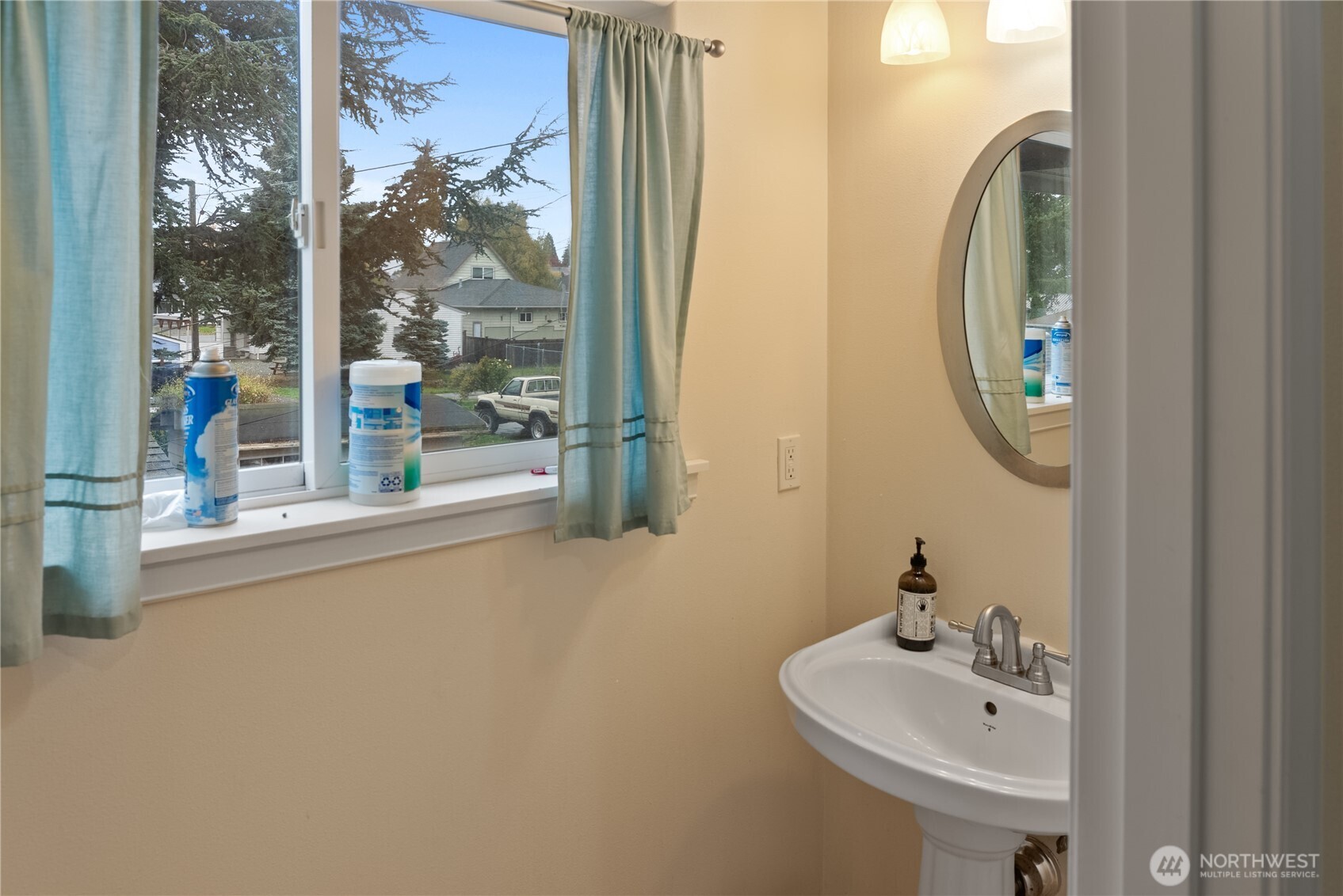 1203 East Section Street Mount Vernon, WA 98274 - Photo 29 of 31