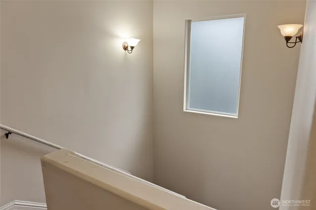 $799,000 | 1203 East Section Street, Mount Vernon, WA 98274