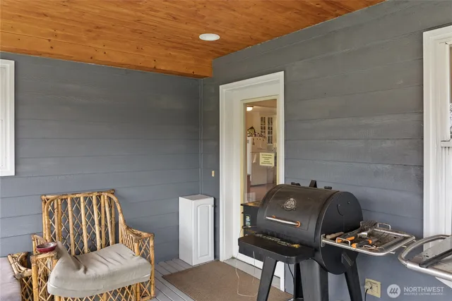 $799,000 | 1203 East Section Street, Mount Vernon, WA 98274