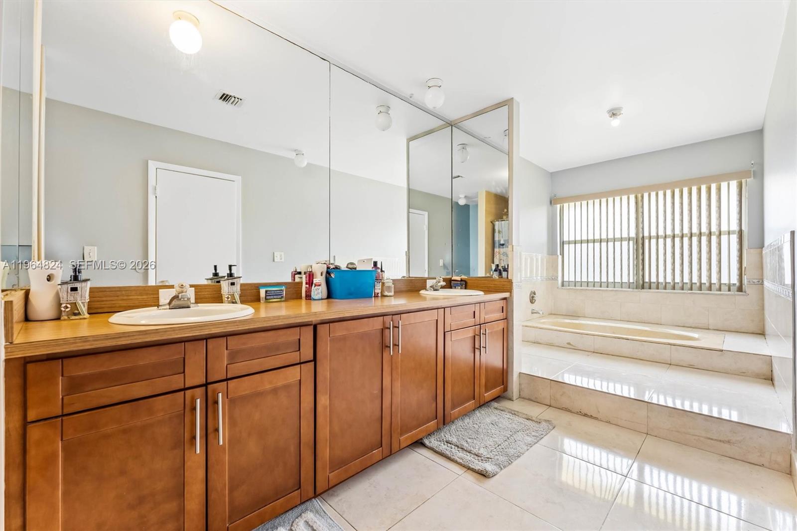 5601 Northwest 18th Street, Unit 4 Lauderhill, FL 33313 - Photo 11 of 20