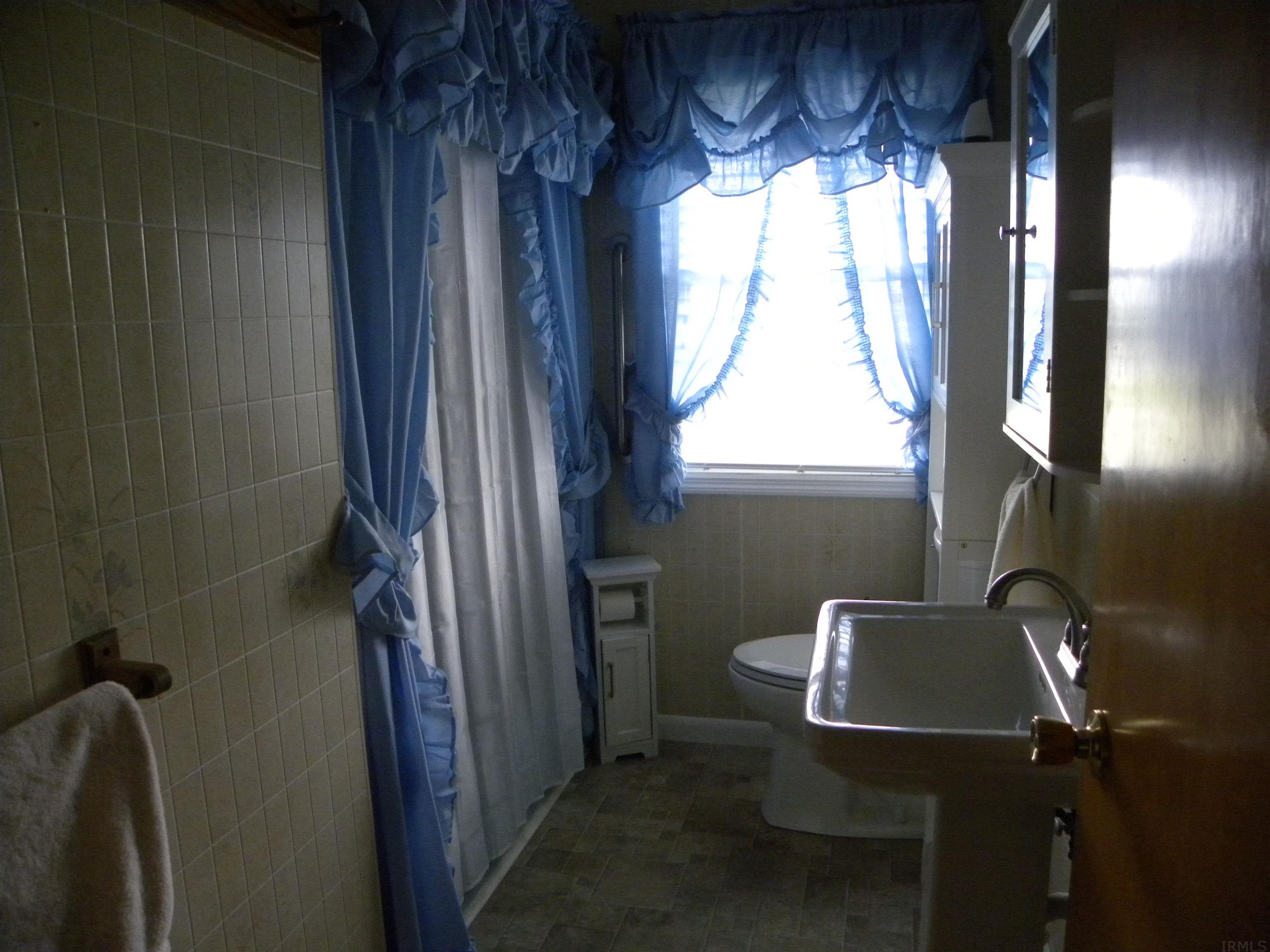 1246 South Hasler Road Bloomfield, IN 47424 - Photo 17 of 22