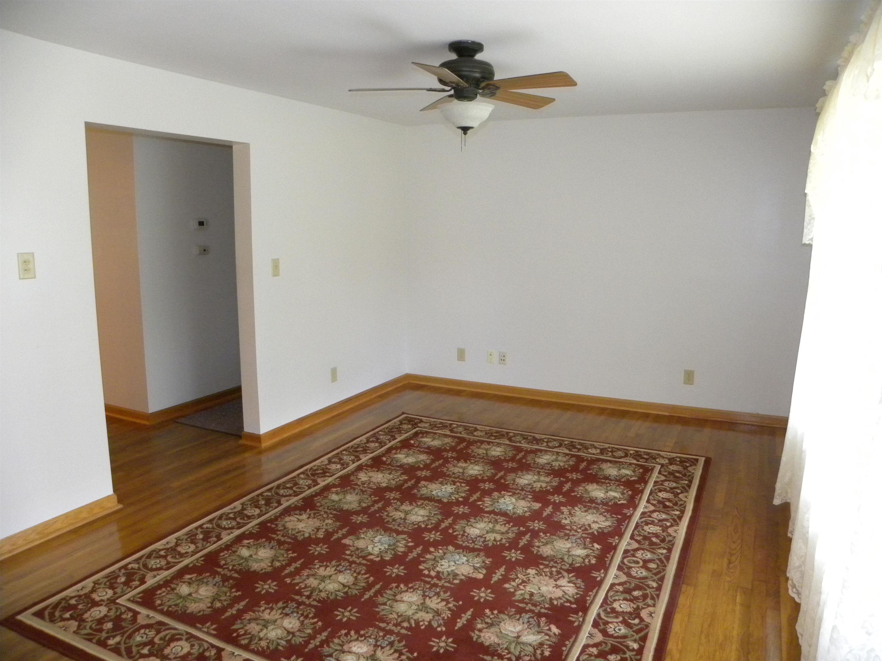 1246 South Hasler Road Bloomfield, IN 47424 - Photo 8 of 22