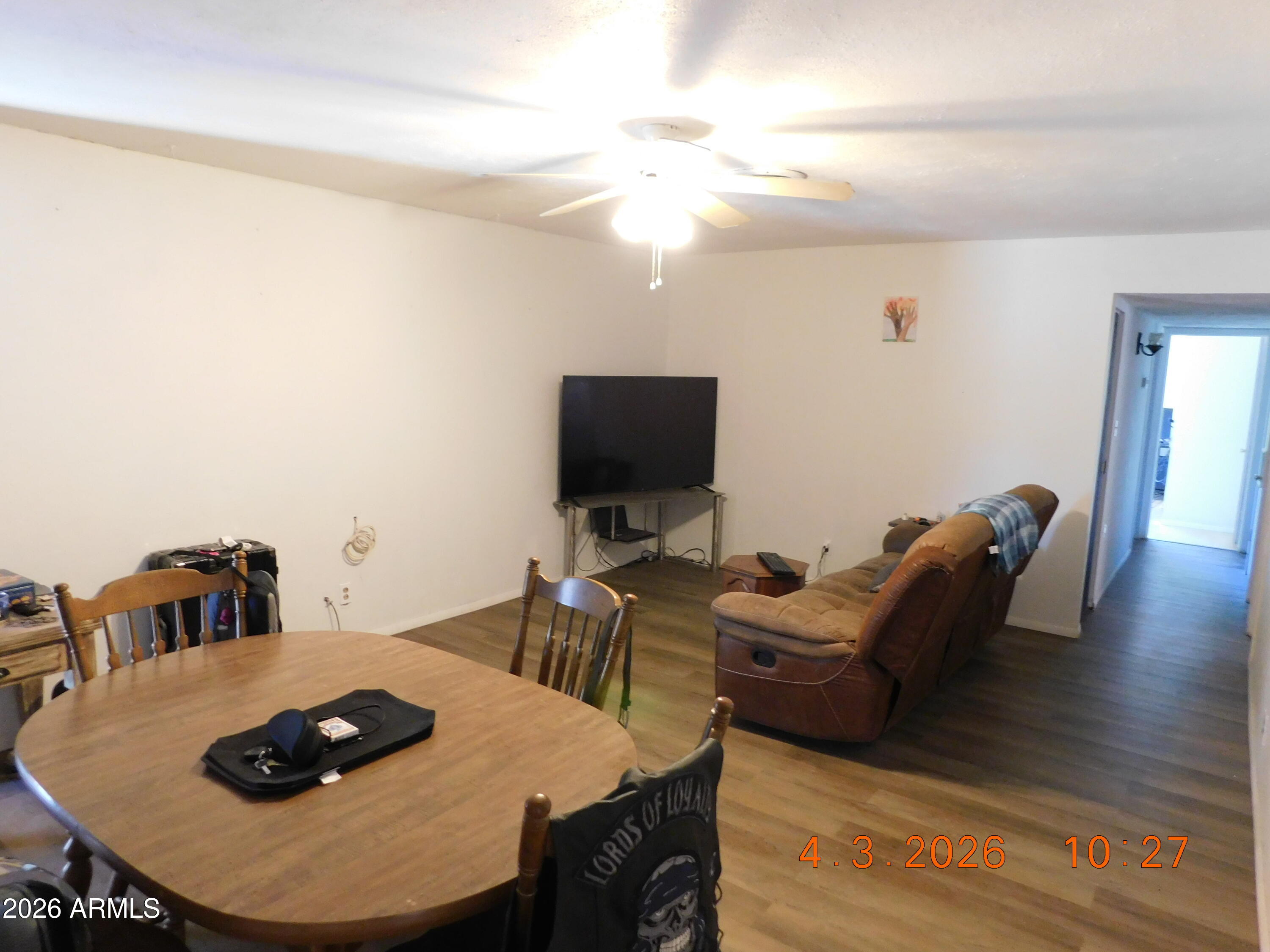 306 Danbury Road Kearny, AZ 85137 - Photo 9 of 65 LvgRm