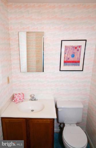4 Hugo Court Silver Spring, MD 20906 - Photo 16 of 26 Half Bath 2