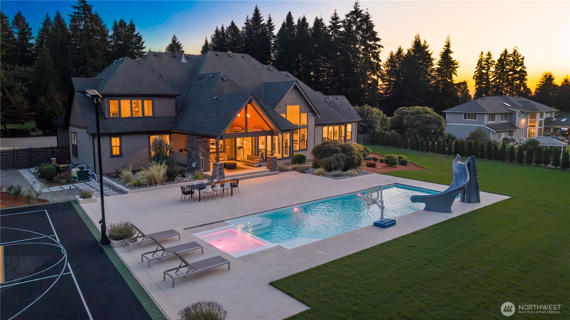 11302 152nd Avenue Southeast Renton, WA 98059 - Photo 10 of 39 Gallery Image 10