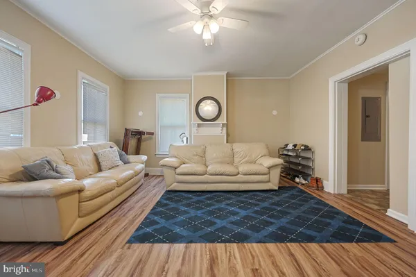 $1,350 | 128 East Camden Wyoming Avenue, Unit A, Camden, DE 19934