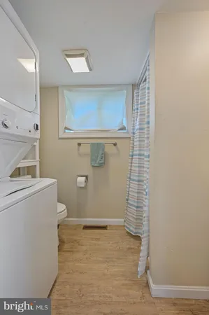 $1,350 | 128 East Camden Wyoming Avenue, Unit A, Camden, DE 19934