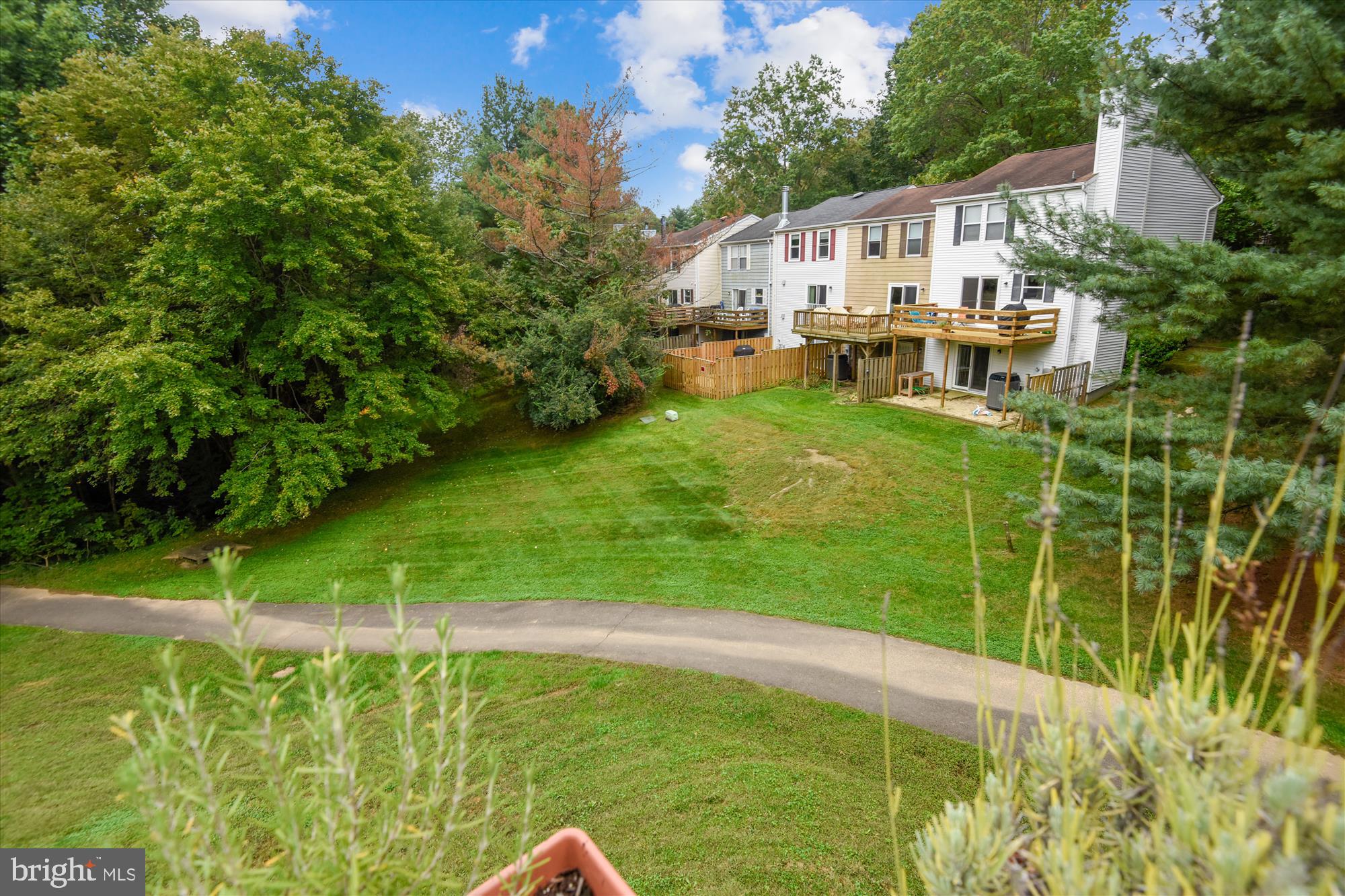 1949 Sagewood Lane Reston, VA 20191 - Photo 12 of 34