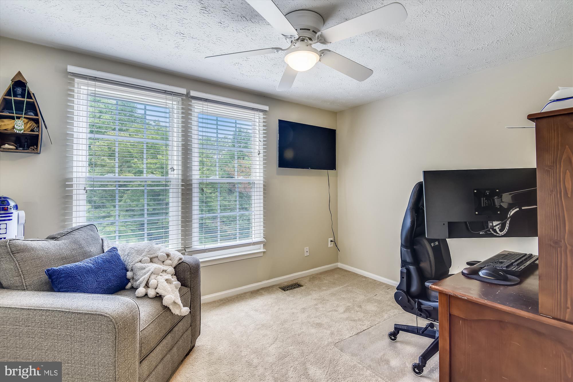 1949 Sagewood Lane Reston, VA 20191 - Photo 20 of 34