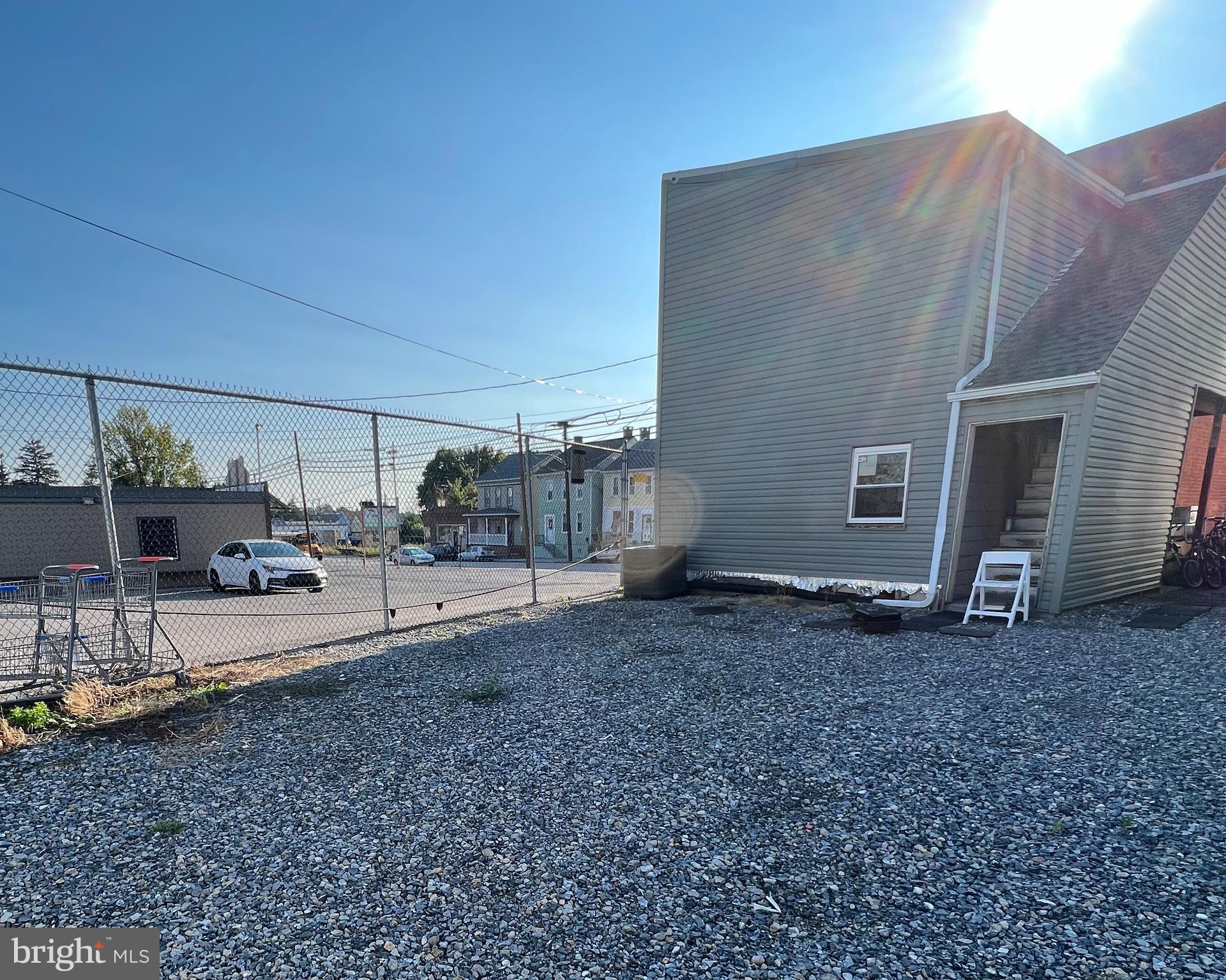 404 Broadway Hanover, PA 17331 - Photo 3 of 3