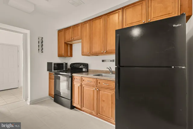 $1,250,000 | 1605 Isherwood Street Northeast, Washington, DC 20002