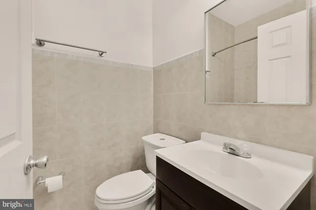 $1,250,000 | 1605 Isherwood Street Northeast, Washington, DC 20002