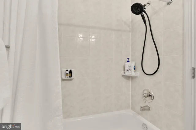 $1,250,000 | 1605 Isherwood Street Northeast, Washington, DC 20002