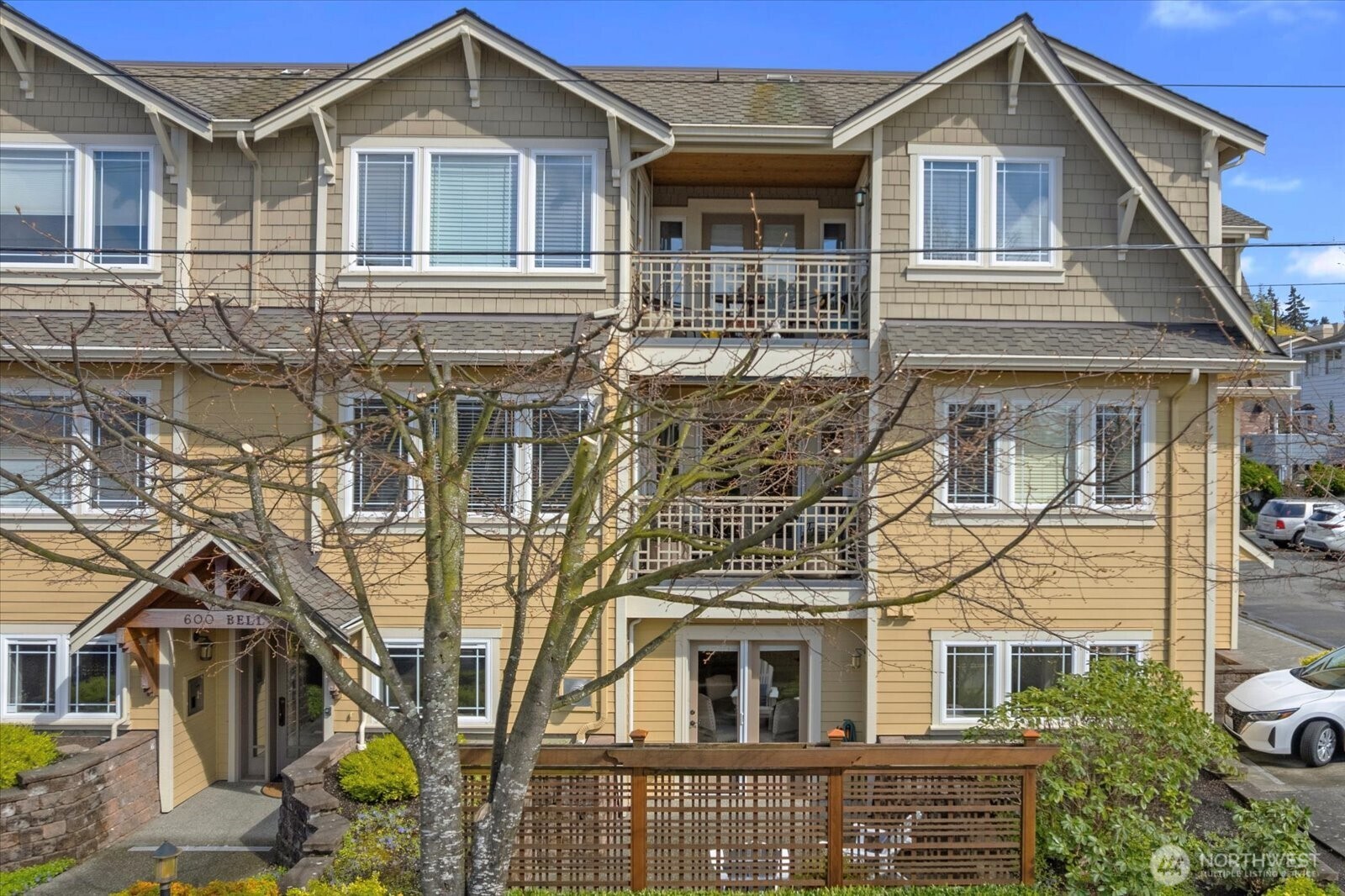 600 Bell Street, Unit 101 Edmonds, WA 98020 - Photo 1 of 34 Gallery Image 1
