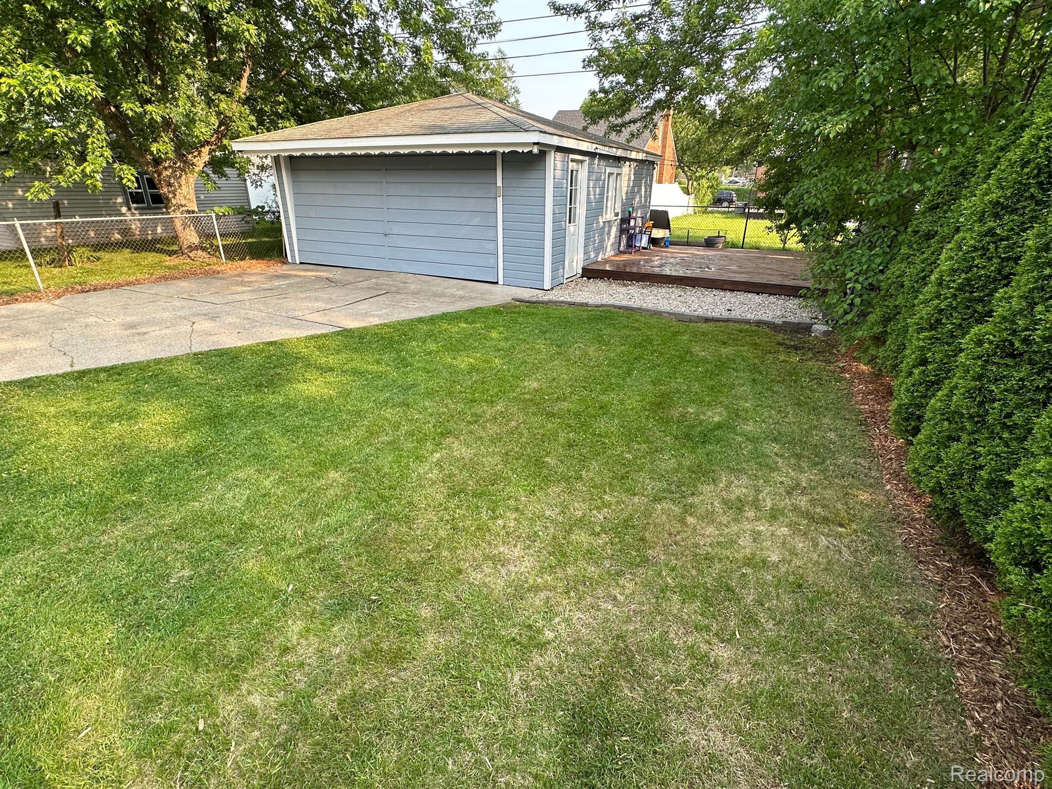 1079 Cambridge Road Berkley, MI 48072 - Photo 19 of 20 Gallery Image 19