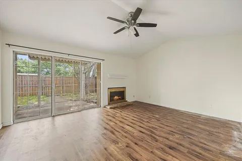 $255,000 | 2504 Brook Hollow Court, Mesquite, TX 75150